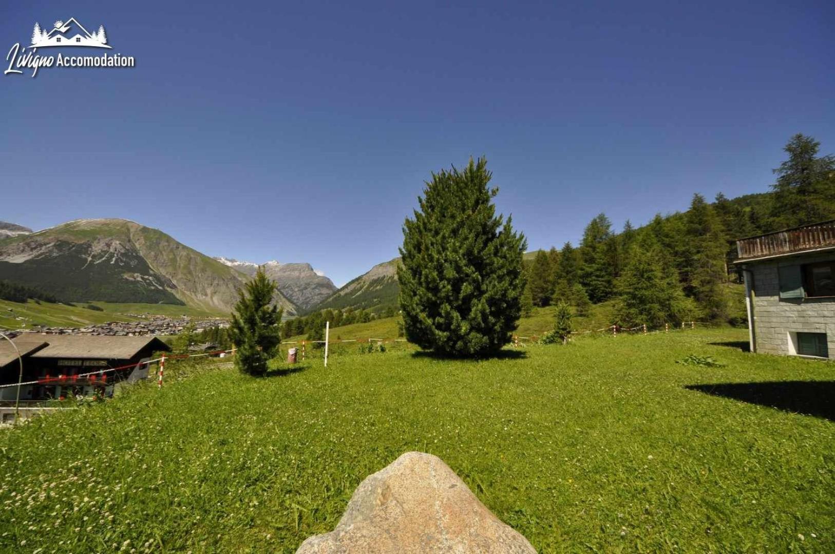 Condominio Teola Leonardo By Livigno Accomodation Buitenkant foto